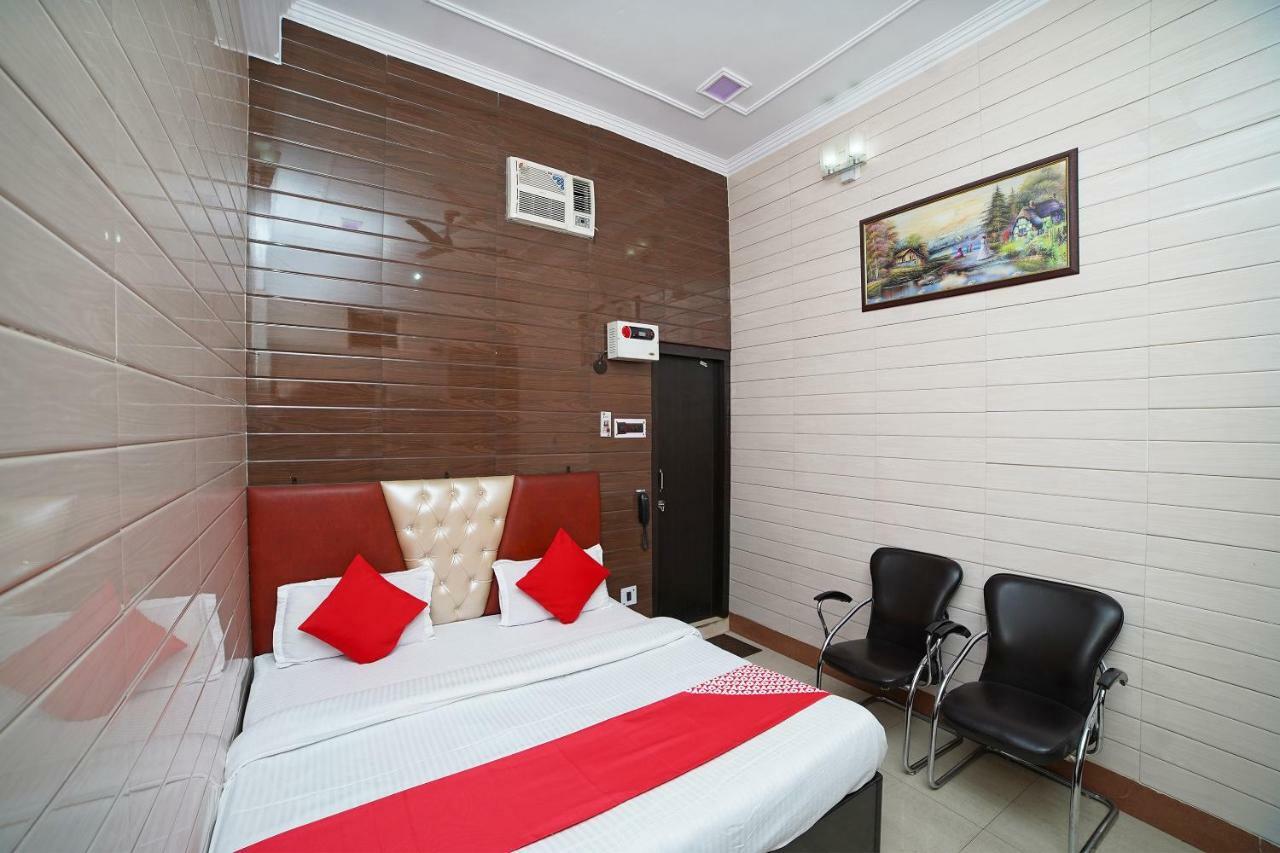 Oyo 39543 Hotel Kk Pantnagar 外观 照片