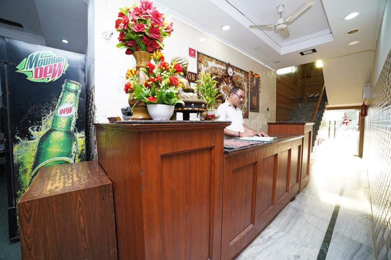 Oyo 39543 Hotel Kk Pantnagar 外观 照片