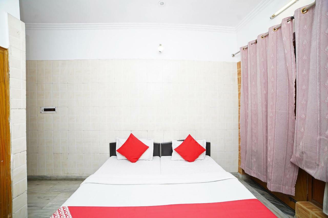 Oyo 39543 Hotel Kk Pantnagar 外观 照片