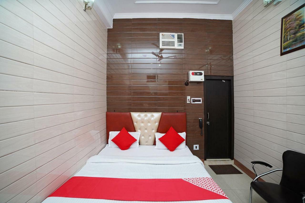 Oyo 39543 Hotel Kk Pantnagar 外观 照片