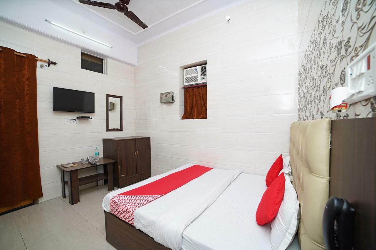 Oyo 39543 Hotel Kk Pantnagar 外观 照片