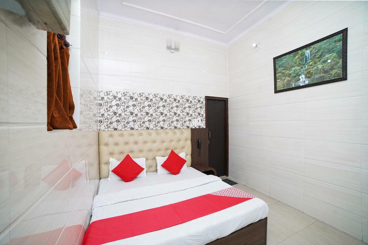Oyo 39543 Hotel Kk Pantnagar 外观 照片